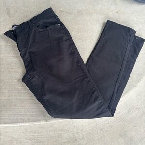 Men’s black Joe’s jeans